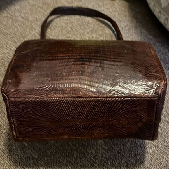 Bellestone at its Best - Picture 7 of 13